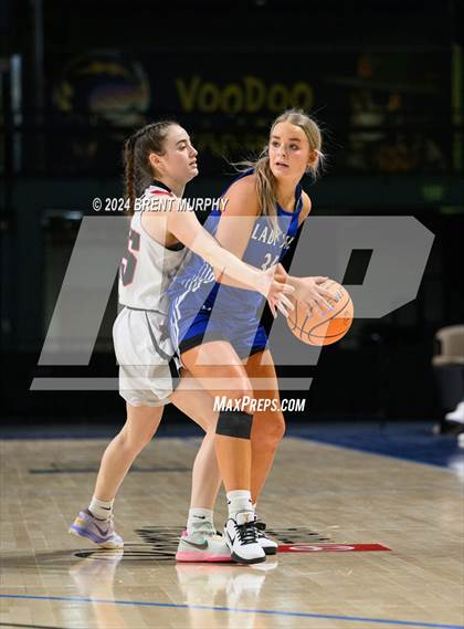Thumbnail 3 in Hoehne vs. Mancos (CHSAA 2A Consolation Semifinal) photogallery.