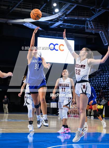Thumbnail 2 in Hoehne vs. Mancos (CHSAA 2A Consolation Semifinal) photogallery.