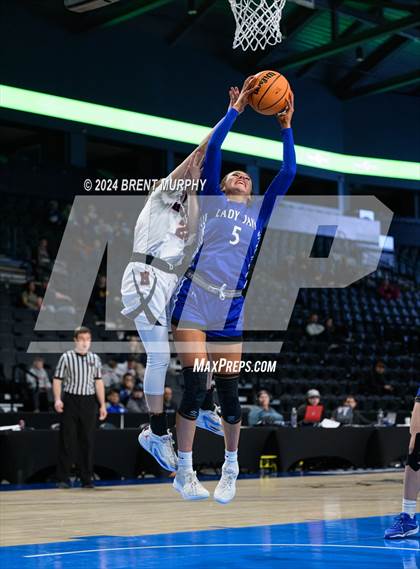 Thumbnail 3 in Hoehne vs. Mancos (CHSAA 2A Consolation Semifinal) photogallery.