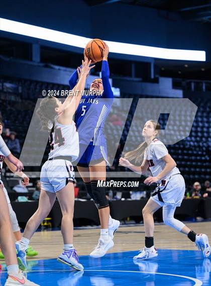 Thumbnail 2 in Hoehne vs. Mancos (CHSAA 2A Consolation Semifinal) photogallery.