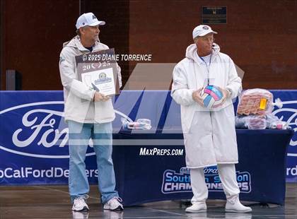 Thumbnail 1 in Damien vs Capistrano Valley (CIF SS Division 2 Final) photogallery.