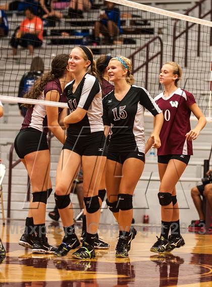 Thumbnail 3 in Rowlett vs Wylie (Garland ISD Tournament) photogallery.