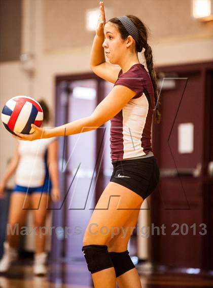 Thumbnail 3 in Rowlett vs Wylie (Garland ISD Tournament) photogallery.