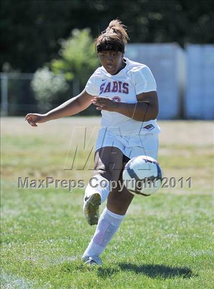 Thumbnail 3 in Mount Everett vs. Sabis International (Kick It For Kidneys Tournament) photogallery.