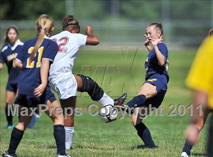 Thumbnail 3 in Mount Everett vs. Sabis International (Kick It For Kidneys Tournament) photogallery.