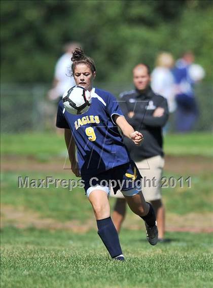 Thumbnail 1 in Mount Everett vs. Sabis International (Kick It For Kidneys Tournament) photogallery.