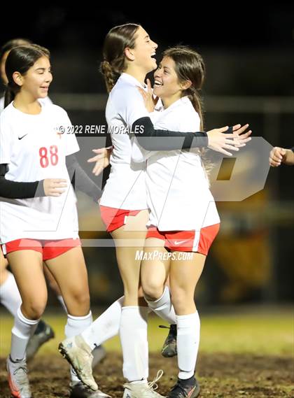 Thumbnail 2 in Taft vs Eagle Rock photogallery.