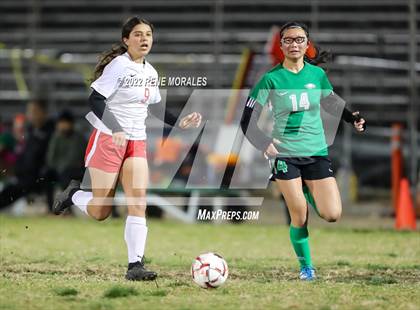 Thumbnail 1 in Taft vs Eagle Rock photogallery.