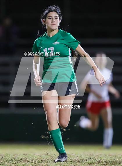 Thumbnail 1 in Taft vs Eagle Rock photogallery.
