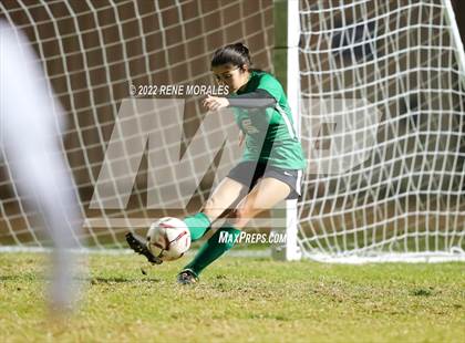 Thumbnail 3 in Taft vs Eagle Rock photogallery.