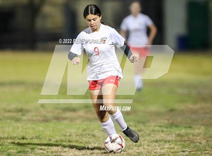 Thumbnail 2 in Taft vs Eagle Rock photogallery.