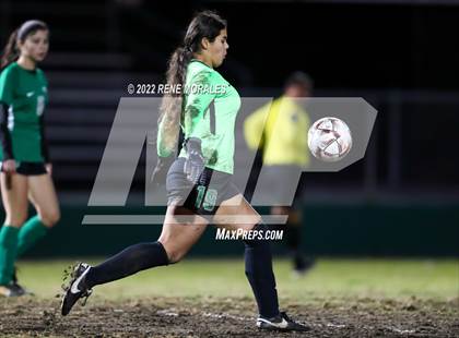 Thumbnail 3 in Taft vs Eagle Rock photogallery.