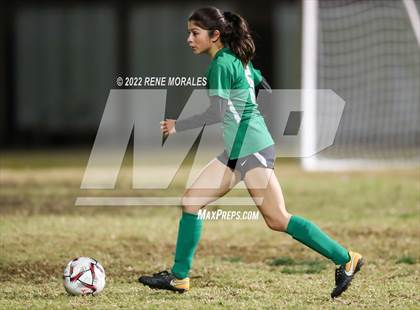 Thumbnail 1 in Taft vs Eagle Rock photogallery.