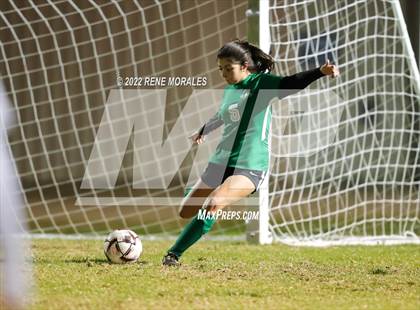 Thumbnail 2 in Taft vs Eagle Rock photogallery.