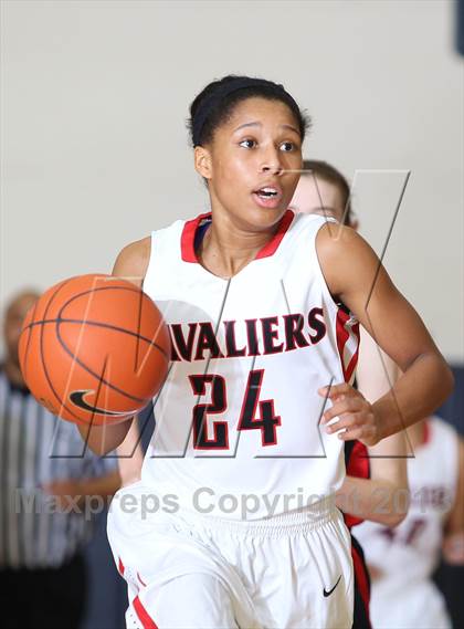 Thumbnail 2 in Oregon City vs. Clackamas (Nike Interstate Shootout) photogallery.
