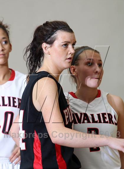 Thumbnail 1 in Oregon City vs. Clackamas (Nike Interstate Shootout) photogallery.