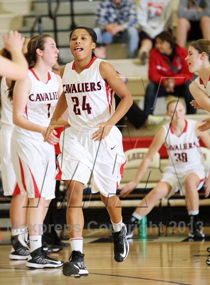 Thumbnail 1 in Oregon City vs. Clackamas (Nike Interstate Shootout) photogallery.