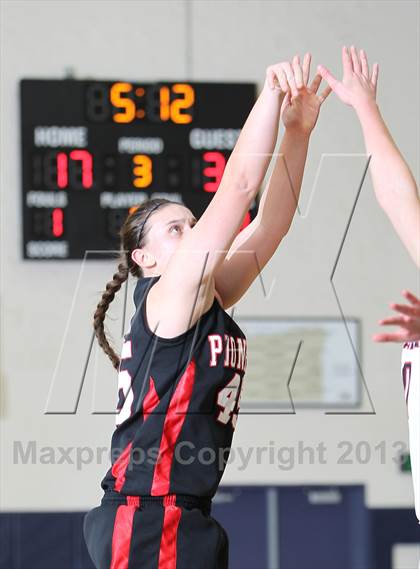 Thumbnail 2 in Oregon City vs. Clackamas (Nike Interstate Shootout) photogallery.