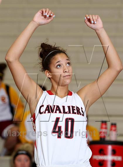 Thumbnail 3 in Oregon City vs. Clackamas (Nike Interstate Shootout) photogallery.