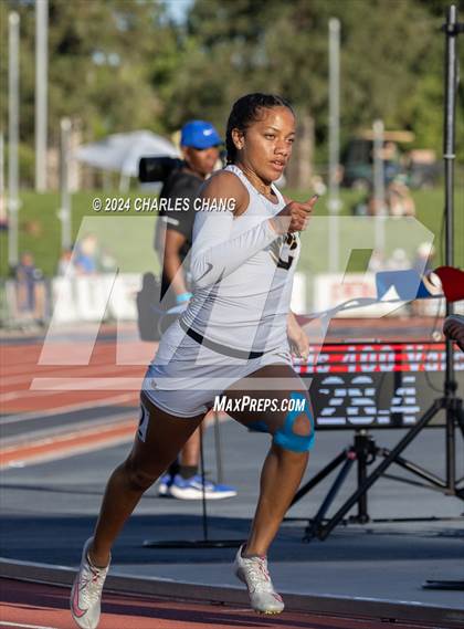 Thumbnail 3 in CIF State Championships (400m Finals) photogallery.