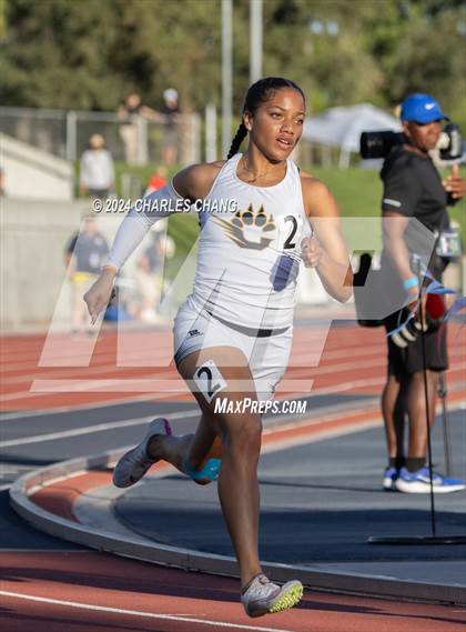Thumbnail 1 in CIF State Championships (400m Finals) photogallery.