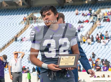 Thumbnail 1 in Tarboro vs. Mitchell (NCHSAA 1A Final - 1 of 2) photogallery.