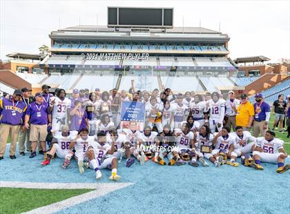 Thumbnail 3 in Tarboro vs. Mitchell (NCHSAA 1A Final - 1 of 2) photogallery.