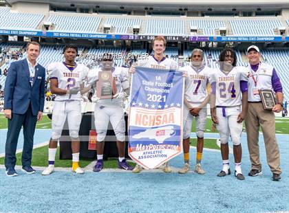Thumbnail 3 in Tarboro vs. Mitchell (NCHSAA 1A Final - 1 of 2) photogallery.