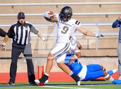 Thumbnail 3 in Foster vs. Georgetown (UIL 5A Division 1 Region 3 Area Playoff) photogallery.