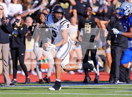 Thumbnail 1 in Foster vs. Georgetown (UIL 5A Division 1 Region 3 Area Playoff) photogallery.