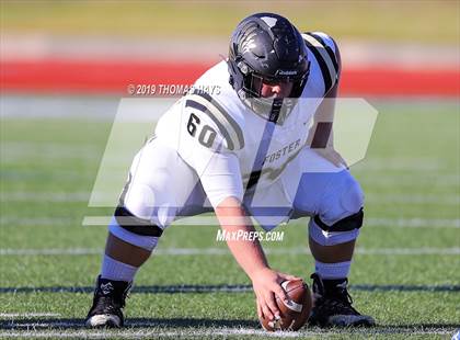 Thumbnail 2 in Foster vs. Georgetown (UIL 5A Division 1 Region 3 Area Playoff) photogallery.
