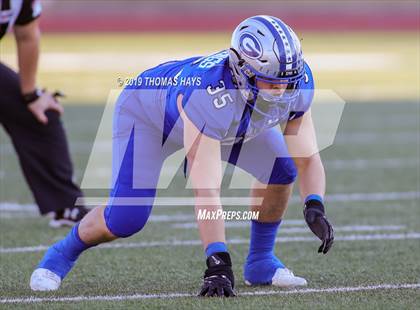Thumbnail 1 in Foster vs. Georgetown (UIL 5A Division 1 Region 3 Area Playoff) photogallery.