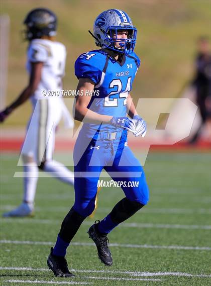 Thumbnail 2 in Foster vs. Georgetown (UIL 5A Division 1 Region 3 Area Playoff) photogallery.