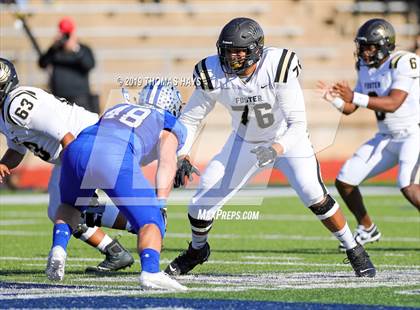 Thumbnail 3 in Foster vs. Georgetown (UIL 5A Division 1 Region 3 Area Playoff) photogallery.