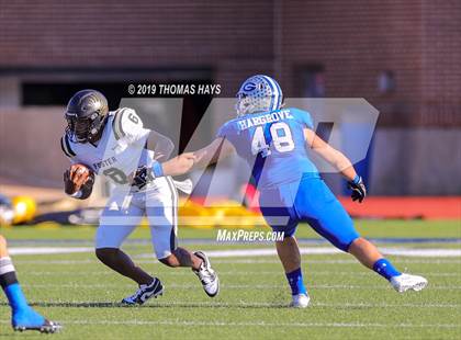 Thumbnail 1 in Foster vs. Georgetown (UIL 5A Division 1 Region 3 Area Playoff) photogallery.