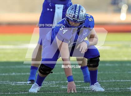 Thumbnail 3 in Foster vs. Georgetown (UIL 5A Division 1 Region 3 Area Playoff) photogallery.