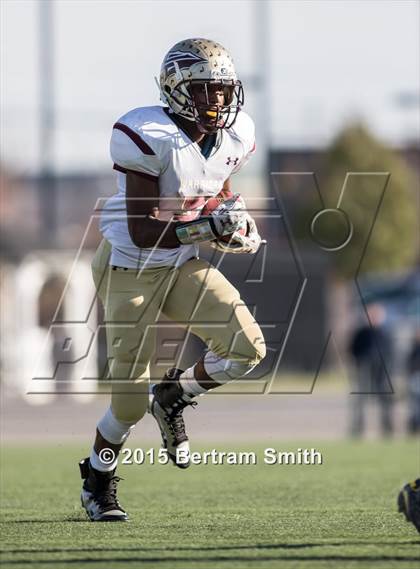 Thumbnail 1 in Cheektowaga vs. Batavia (NYSPHSAA Class B Regional Final) photogallery.