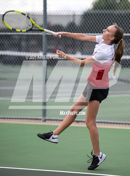 Thumbnail 1 in Burleson vs. Centennial photogallery.