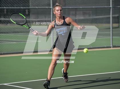 Thumbnail 1 in Burleson vs. Centennial photogallery.