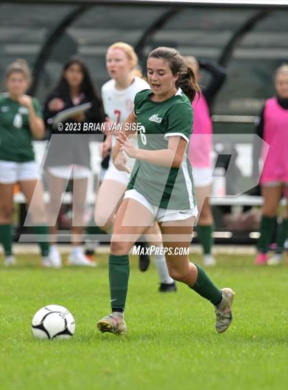 Thumbnail 3 in Niskayuna @ Shenendehowa photogallery.