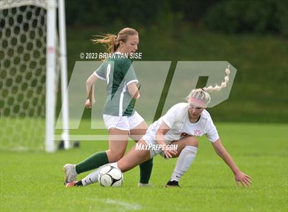 Thumbnail 2 in Niskayuna @ Shenendehowa photogallery.