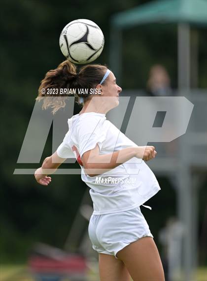 Thumbnail 1 in Niskayuna @ Shenendehowa photogallery.