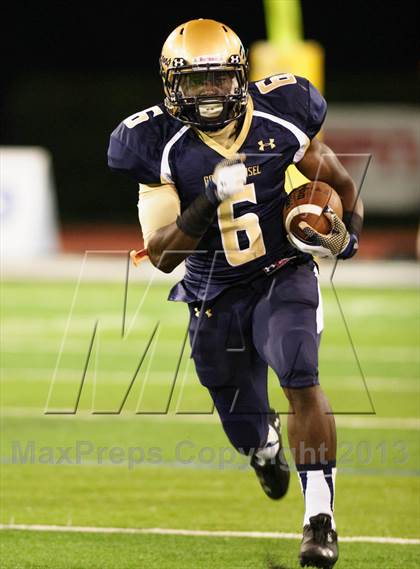 Thumbnail 2 in Our Lady of Good Counsel vs. Gilman photogallery.