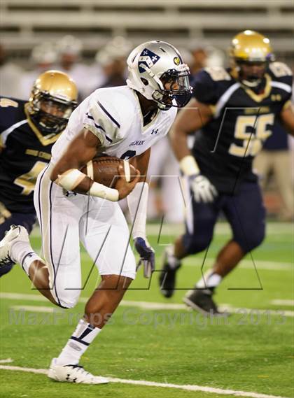 Thumbnail 2 in Our Lady of Good Counsel vs. Gilman photogallery.