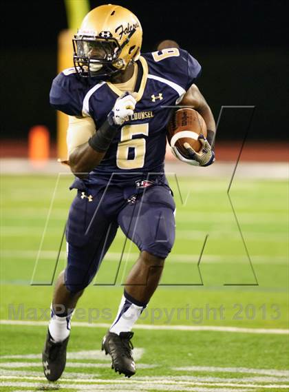 Thumbnail 3 in Our Lady of Good Counsel vs. Gilman photogallery.