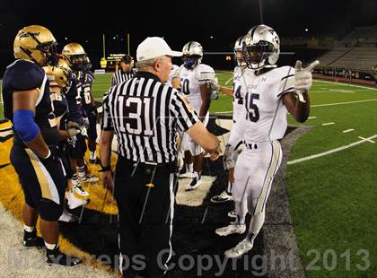 Thumbnail 2 in Our Lady of Good Counsel vs. Gilman photogallery.