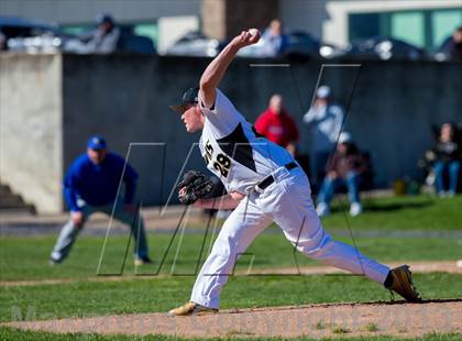 Thumbnail 1 in Maine-Endwell vs. Corning photogallery.