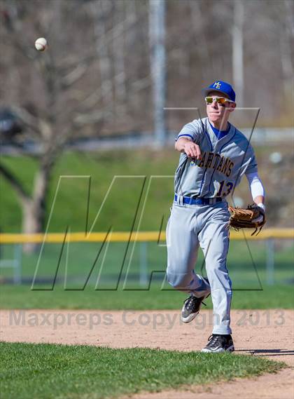 Thumbnail 3 in Maine-Endwell vs. Corning photogallery.