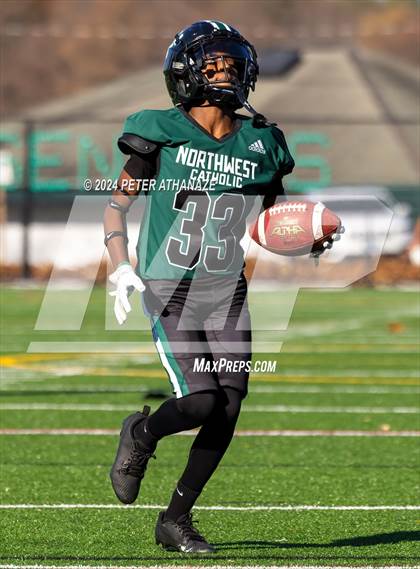 Thumbnail 3 in Lewis Mills @ Northwest Catholic photogallery.