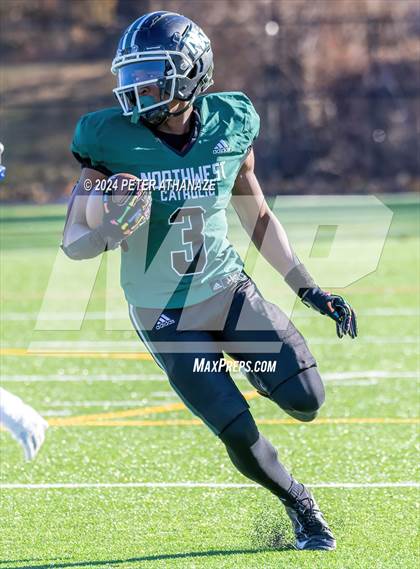 Thumbnail 2 in Lewis Mills @ Northwest Catholic photogallery.